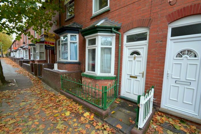 4 Bedroom House To Rent In Lottie Road, Birmingham, B29