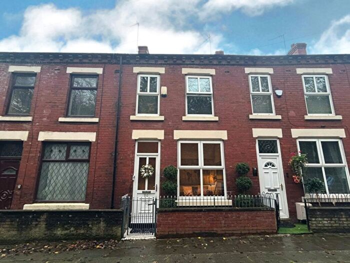 3 Bedroom Terraced House For Sale In Park Road, Dukinfield, Greater Manchester, SK16