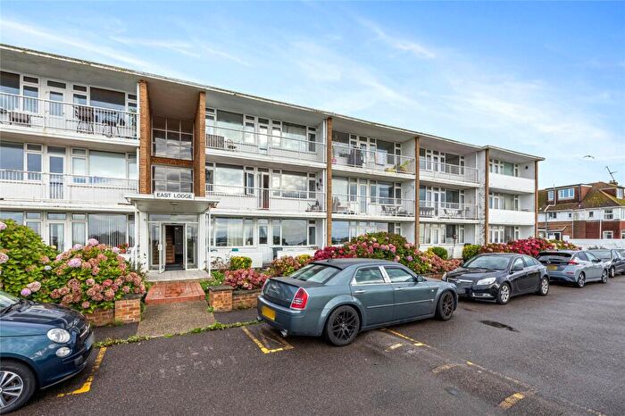 2 Bedroom Flat For Sale In East Lodge, Brighton Road, Lancing, West Sussex, BN15