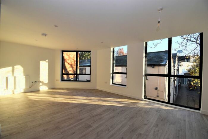 2 Bedroom Flat To Rent In Hindsleys Place, London, SE23