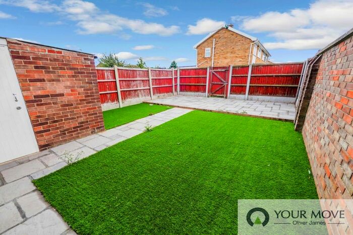 2 Bedroom End Of Terrace House To Rent In St. Peters Avenue, Gorleston, Great Yarmouth, Norfolk, NR31