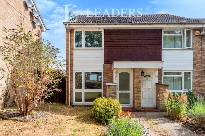 2 Bedroom End Of Terrace House To Rent In Keats Way, Hitchin, SG4