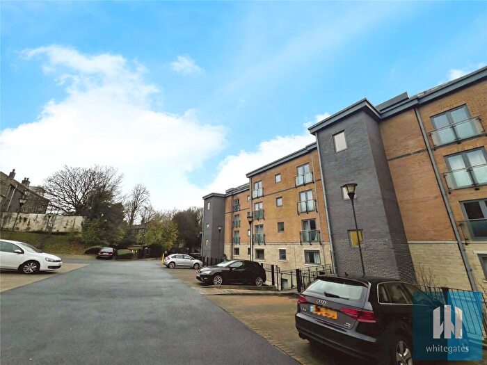 2 Bedroom Apartment For Sale In The Ironworks, Birkhouse Lane, Paddock, Huddersfield, HD4