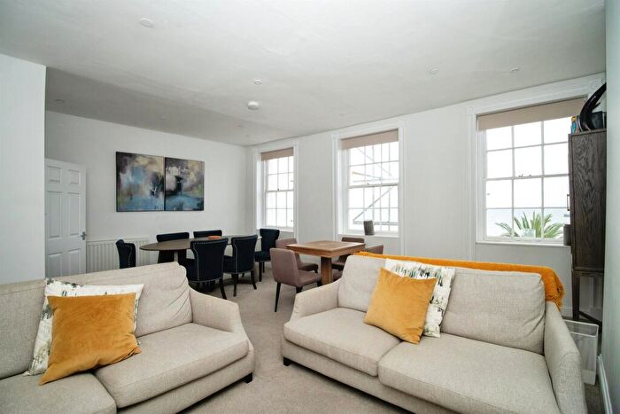 6 Bedroom House For Sale In The Esplanade, Weymouth, DT4