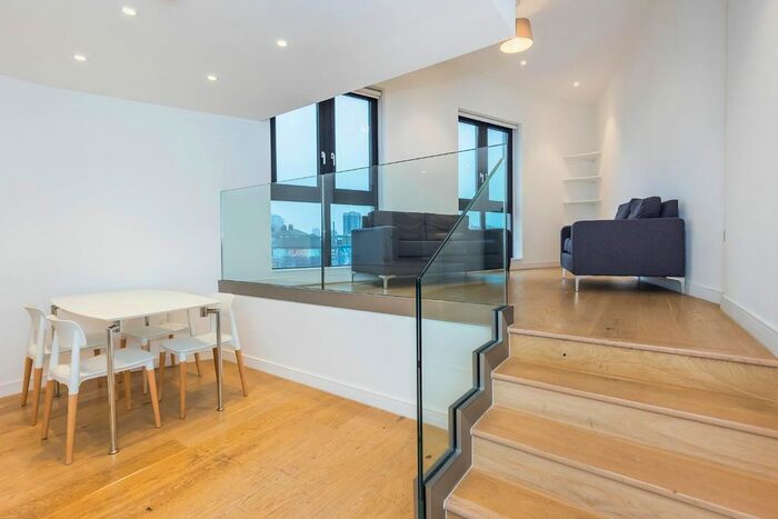 3 Bedroom Flat To Rent In Cheshire Street, Brick Lane, E2