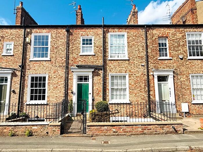 5 Bedroom Terraced House For Sale In Union Terrace, York, YO31