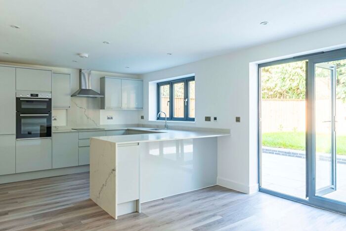 4 Bedroom Detached House For Sale In Players Close, Hambrook, Bristol, Gloucestershire, BS16