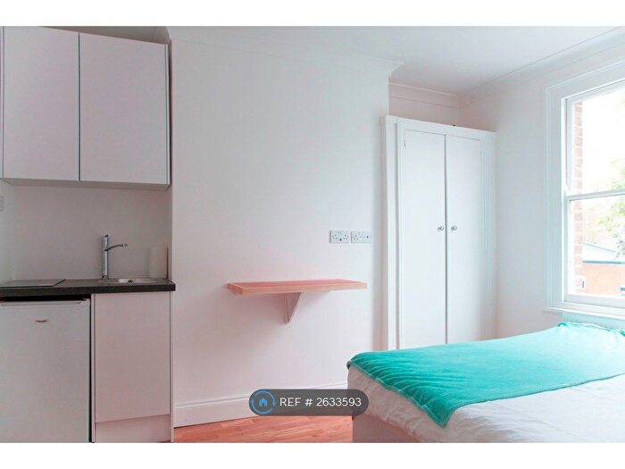 Studio To Rent In Albion Way, London, SE13