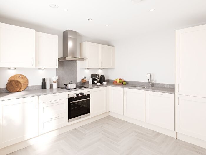4 Bedroom Semi-Detached House For Sale In Bluebell Way, Whiteley, Fareham, PO15