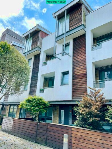 4 Bedroom Terraced House To Rent In Kingscote Way, Brighton, BN1