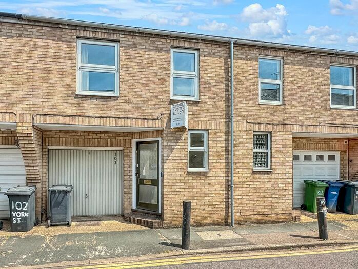 3 Bedroom Terraced House To Rent In York Street, Cambridge, CB1