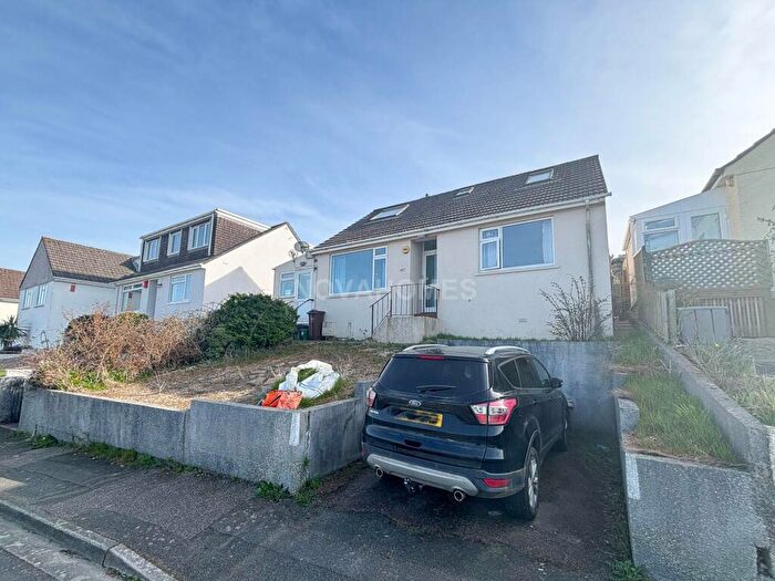 3 Bedroom Detached Bungalow For Sale In Hillside Road, Saltash, PL12