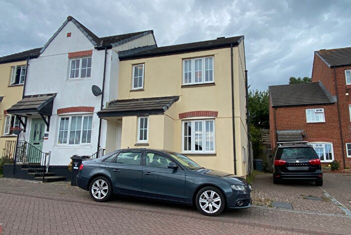 3 Bedroom End Of Terrace House For Sale In Cherry Tree Road, Axminster, EX13