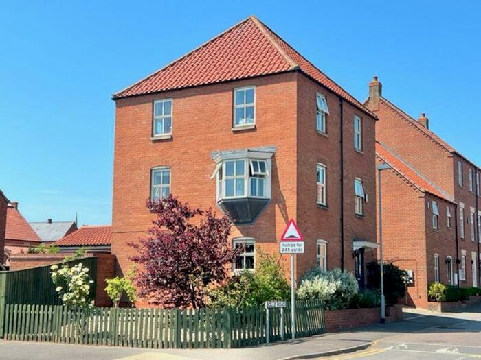 4 Bedroom Detached House For Sale In Bolle Road, Louth, LN11