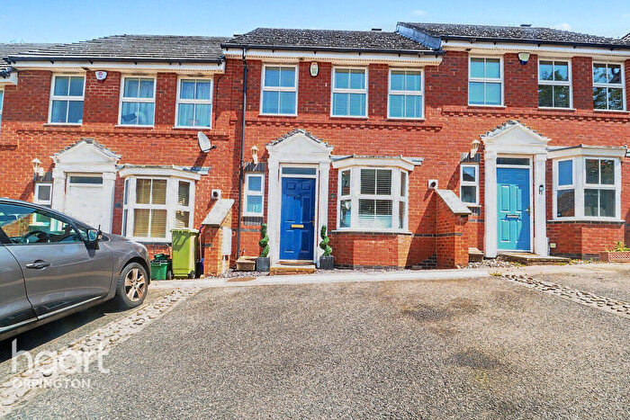 2 Bedroom Terraced House For Sale In Padstow Close, Orpington, BR6