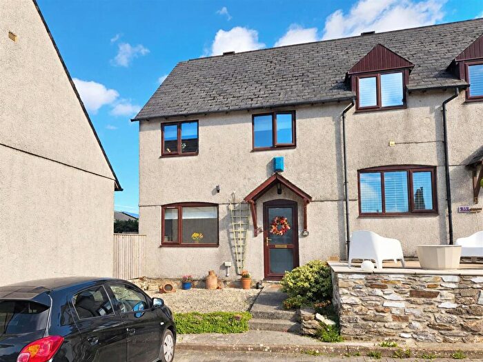 2 Bedroom End Of Terrace House For Sale In Grantham Close, Plympton, Plymouth, PL7