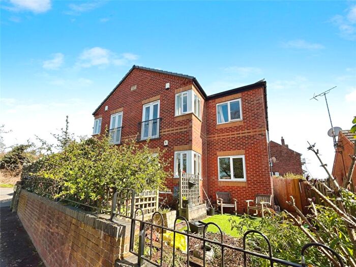 2 Bedroom Flat To Rent In Pasture Lane, Hilcote, Alfreton, Derbyshire, DE55