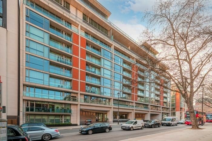 2 Bedroom Flat To Rent In Knightsbridge, London, SW7