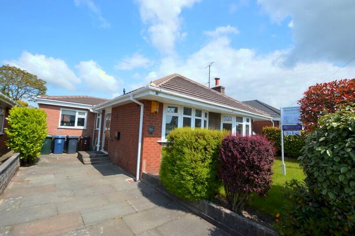 3 Bedroom Bungalow To Rent In Ranleigh Drive, Newburgh, Wigan, WN8