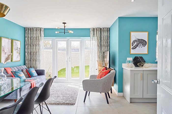 4 Bedroom Detached House For Sale In Bloor Homes Steeple Drive, LE14