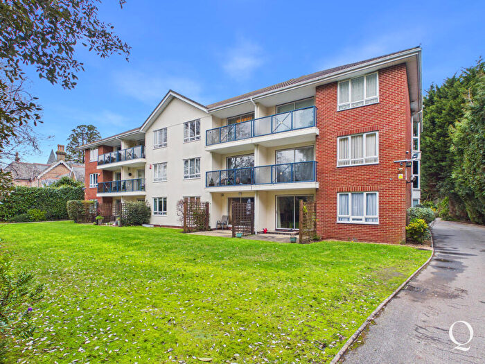 2 Bedroom Apartment For Sale In Cavendish Road, Dean Park, Bournemouth, BH1
