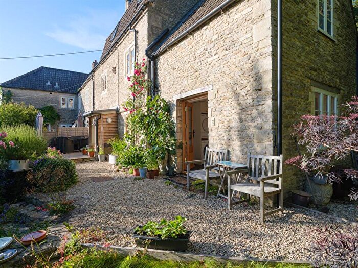 4 Bedroom Cottage For Sale In Monkton Hill, Chippenham, SN15