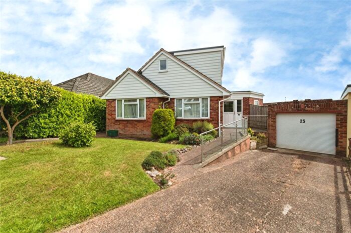 4 Bedroom Bungalow For Sale In Hill Drive, Exmouth, Devon, EX8