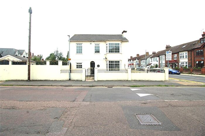 4 Bedroom Detached House To Rent In Lennox Road, Gravesend, Kent, DA11