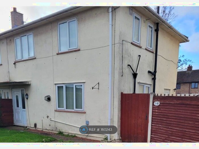 3 Bedroom Semi-Detached House To Rent In Chatsworth Crescent, Scawthorpe, DN5