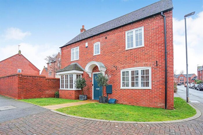 3 Bedroom Detached House For Sale In Pipistrelle Drive, Market Bosworth, Nuneaton, CV13