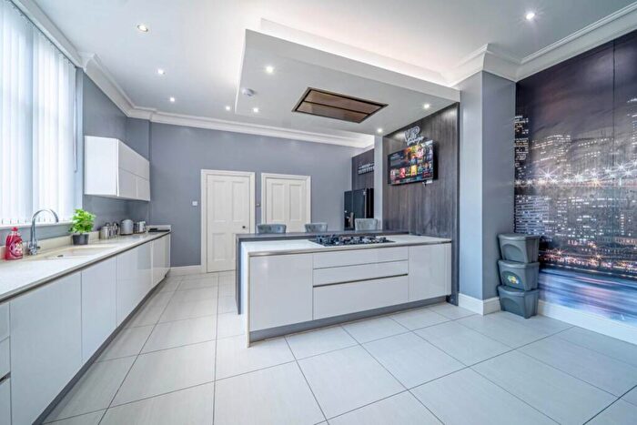 8 Bedroom Detached Villa To Rent In Bannerdale Road, Sheffield, South Yorkshire, S7
