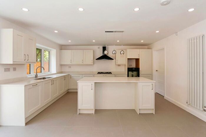 5 Bedroom Detached House For Sale In Moorcroft Road, Birmingham, West Midlands, B13