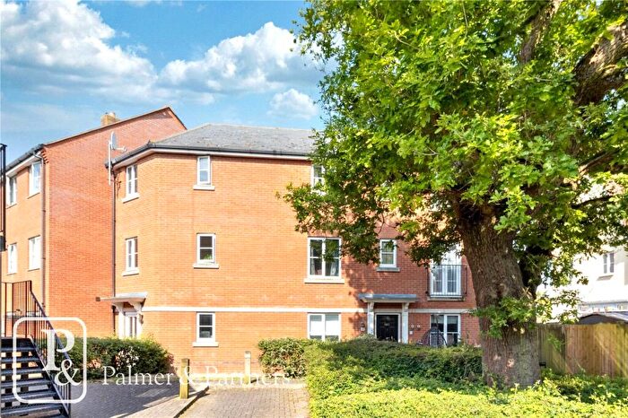 2 Bedroom Coach House To Rent In Mortimer Gardens, Colchester, Essex, CO4