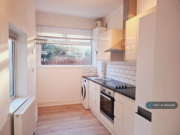 2 Bedroom Terraced House To Rent In Vernon Road, London, E15