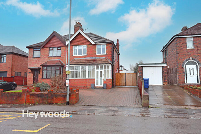 3 Bedroom Semi Detached House For Sale In Dimsdale Parade West, Wolstanton, Newcastle-under-Lyme, Staffordshire, ST5