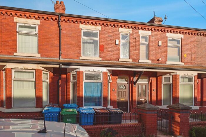3 Bedroom Terraced House For Sale In Crofton Street, Rusholme, Manchester, Greater Manchester, M14