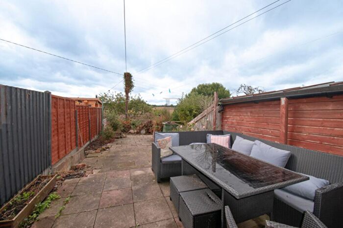 2 Bedroom Semi-Detached House For Sale In Talbot Street, Whitwick, LE67