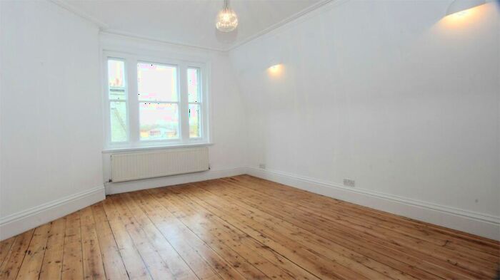 2 Bedroom Apartment To Rent In Clarence Gate Gardens Glentworth Street, Marylebone, London, NW1