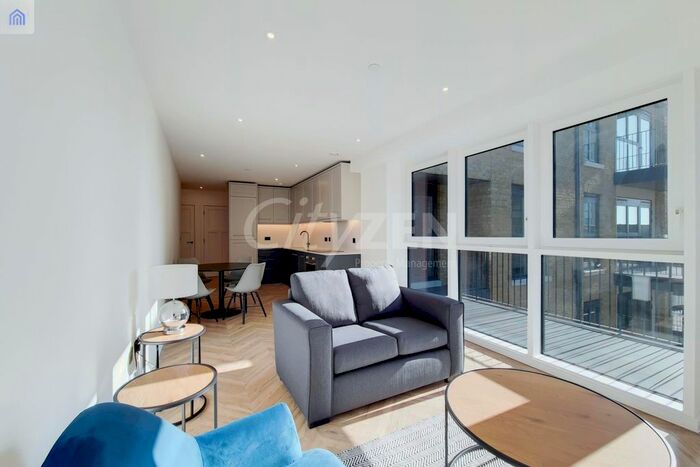 1 Bedroom Flat To Rent In Canning House, Heritage Walk, London, KT1