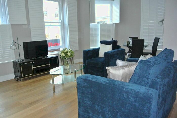 1 Bedroom Flat To Rent In Tournay House, Fulham, SW6