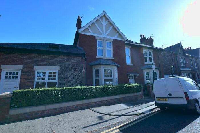 7 Bedroom Property To Rent In Tankerville Terrace, Newcastle Upon Tyne, NE2
