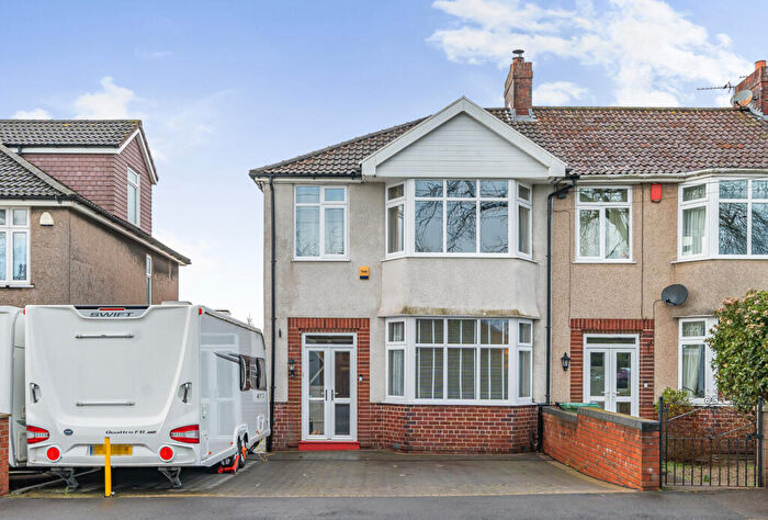3 Bedroom End Of Terrace House For Sale In Greenbank Road, Hanham, Bristol, Gloucestershire, BS15