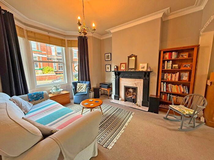 4 Bedroom Terraced House For Sale In Ashville Avenue, Scarborough, YO12