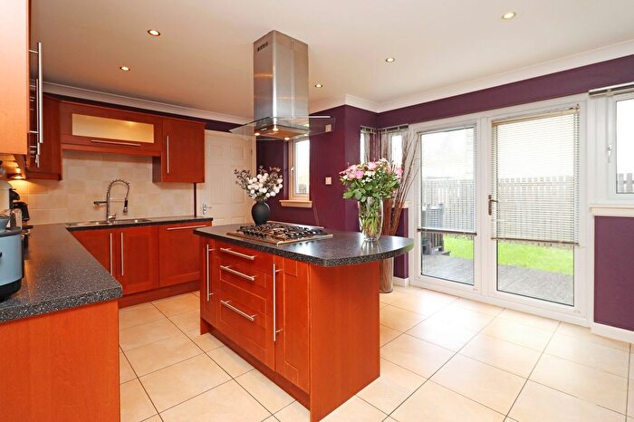 4 Bedroom Detached House For Sale In Ross Court, Addiewell, West Calder, EH55