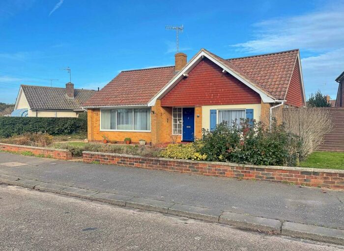 2 Bedroom Detached Bungalow To Rent In Singleton Crescent, Ferring, BN12