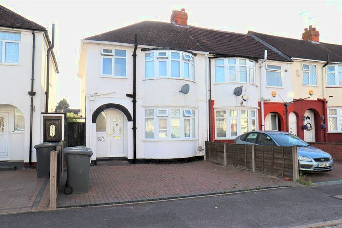 3 Bedroom Semi-Detached House To Rent In Shelley Road, Luton, LU4