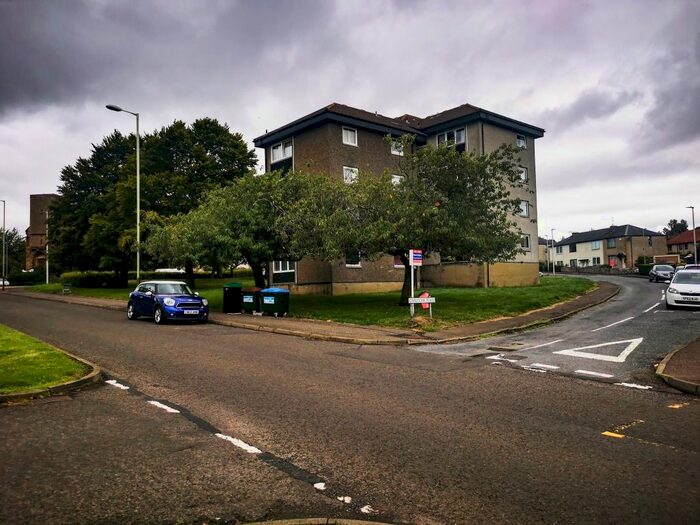 1 Bedroom Flat To Rent In Carlochie Place, Dundee, DD4