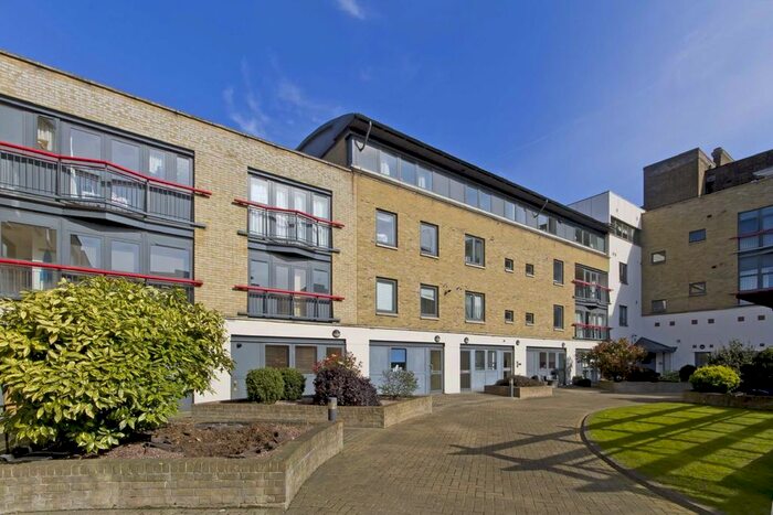 2 Bedroom Flat To Rent In St. John Street, London EC1V