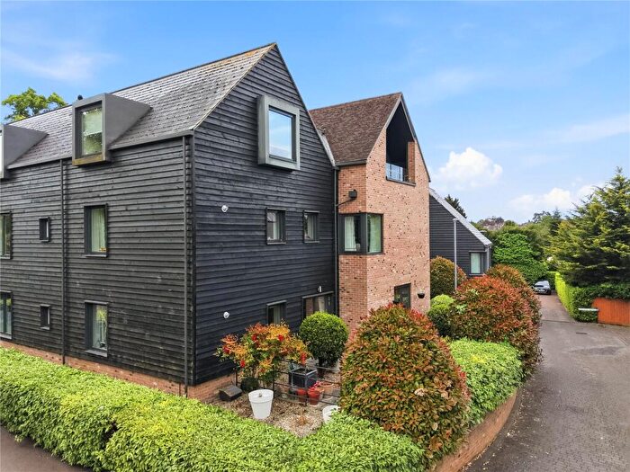 2 Bedroom Apartment For Sale In Burgess Croft, Saffron Walden, Essex, CB11