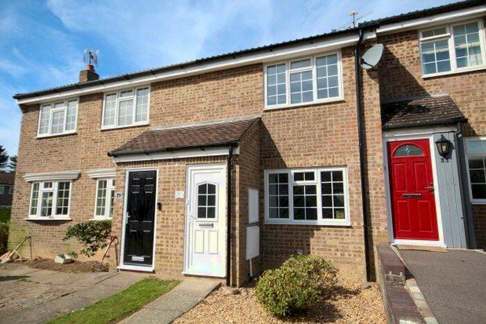 2 Bedroom House To Rent In Ridgehurst Drive, Horsham, RH12